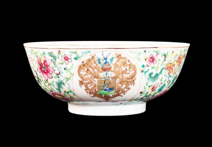 GG: Chinese armorial eggshell porcelain small bowl, Dutch arms of Balthasar Scott